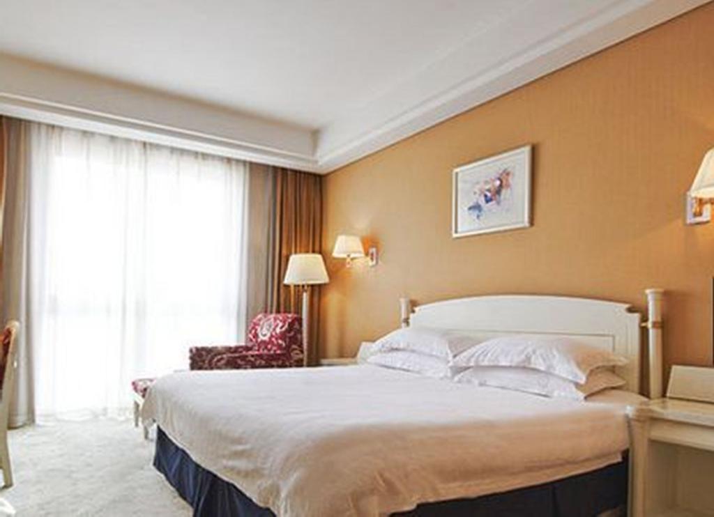Jinjiang - Everbright Convention & Exhibition Center Shanghai