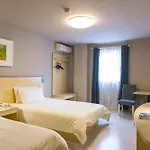 Jinjiang Inn - Shanghai Everbright Convention & Exhibition Center